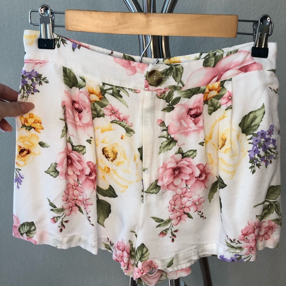 Floral print shorts